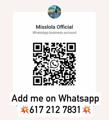 Sweet 4'9” Single Mom — Flirty Chat & Video Updates - 1