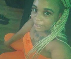 Waco Neyomi — 5'1” 150 lbs Yellow Bone Escort - Image 2