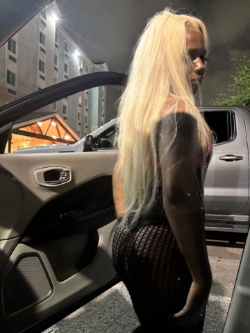Milwaukee Outcalls + Nuruu Massage (Dom, dances, VIP rooms) — 4–8pm - 1