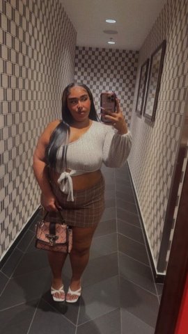 Richmond VA Female Escort — Out-Call Specials Tonight, Videos & Pics - 1