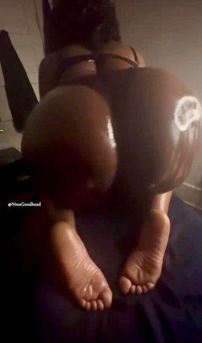 Nina G. — Guaranteed Girl Couples Scope - 1