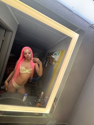 Palmdale/Lancaster CA Foot Fetish Escort — Starr (Discreet, Adult) - 1