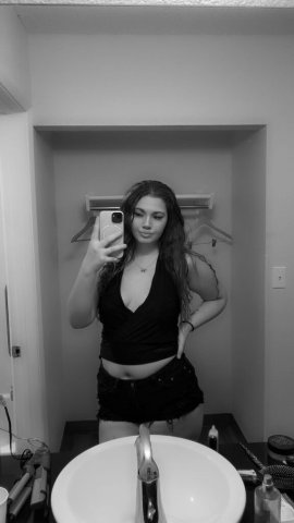 Sacramento PAWG Female Escort — Incalls & Outcalls - 1
