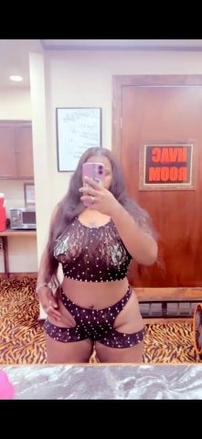 Kandy (New Girl) — Petite Out-Call & In-Call Special (25) - 1