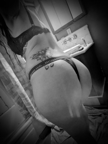 Little Rock AR Independent Female Escort — Discreet, verified dates - 1