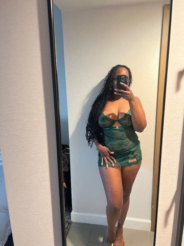 Outcall Only Amber (28) — FaceTime, Phone Sex, Text Sessions - 1