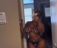 Long Island Fun with Candy — Funsize Party Girl - Image 4
