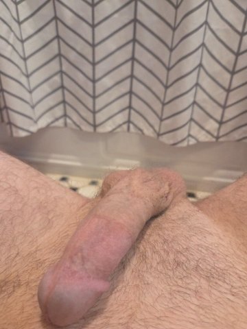 Free bare dates -Women only - travel to you - 1