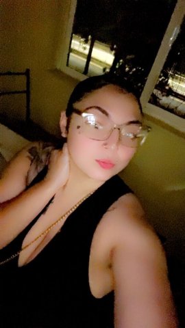 Portland OR Cuban Female Escort — In-call & outcall, Nuru massage, couples - 1