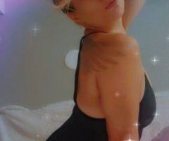 Santa Barbara escorts - Santa Barbara Snow Bunny (Lady Bella Ru) — Queen & Cream Spinner