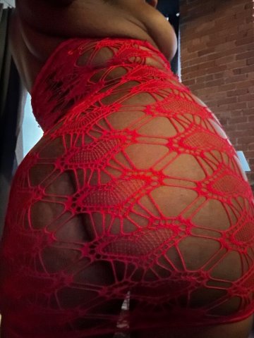 Toledo OH Discreet Outcalls — Curvy Thick & Throat Goat - 1