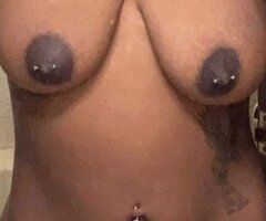 Toledo escorts - Toledo OutCalls Only — Petite Tatted Escort for Gentle Men 30+