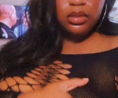 Baton Rouge escorts - Baton Rouge BBW Female Escort — QV Specials (3 holes) + Incall/Outcall