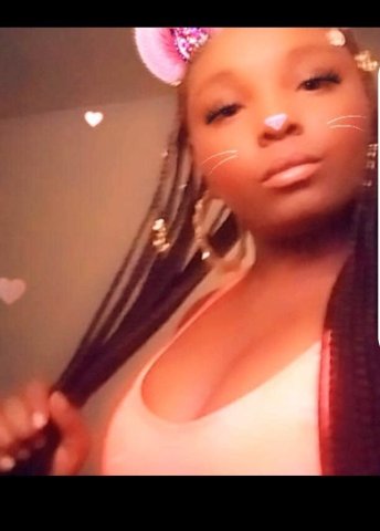 Palm Springs CA Female Escort — Full Service Each Visit - 1