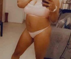 Panama City, Florida Female Escort — Discreet Face Cover - Image 3
