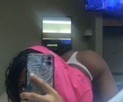 Greensboro escorts - Greensboro Female Escort — CarPlay full-service in your backseat