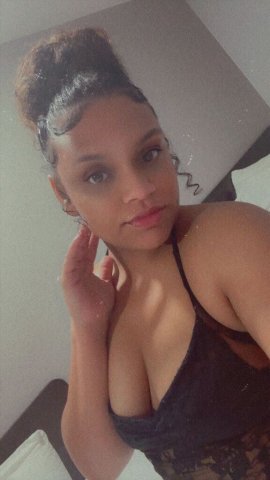 Galveston Female Escort — Incalls, Outcalls, Car Dates & Overnights - 1