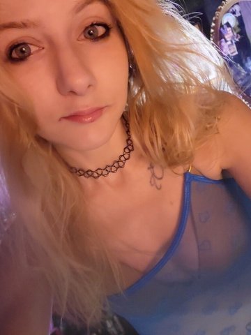Fun-Sized Fantasy Freak — Petite 4'11 Duo Fun (31) - 1