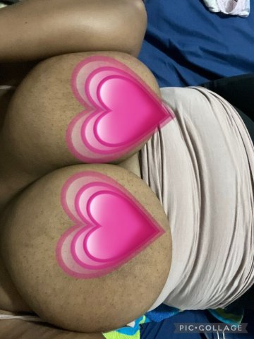 Layla — Big-titty Thick Lady, Discreet Outcalls/In-Calls & Car-Date Verification (Charlotte, NC) - 1