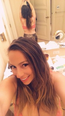 Milwaukee Female Escort — Fun, Loving Down-to-Earth Company - 1