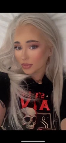 Lafayette Blonde & Brunette Duo — Fun Today (Text for Pics) - 1