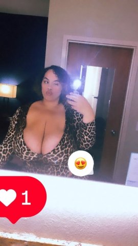 Bakersfield, CA Curvy Latina Female Escort — In-Calls, Slippery “Wet Kitty” - 1