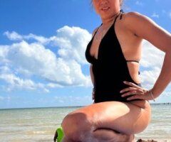 Latina caliente en Rockford, Illinois - Image 5