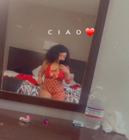 Monterey CA Female Escort — In-Call & CarPlay - 1