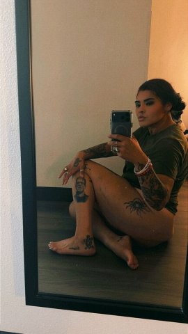 Denver Female Escort — Outcall Only & Summer Specials - 1