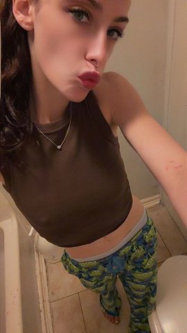 On Eisenhower in Macon, GA — White Gentleman Only Female Escort - 1