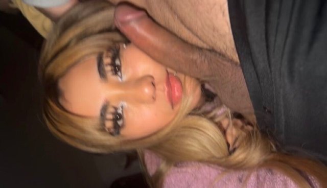 Northern Virginia Perite Female Escort — Incall, Outcall & FaceTime Shows - 1