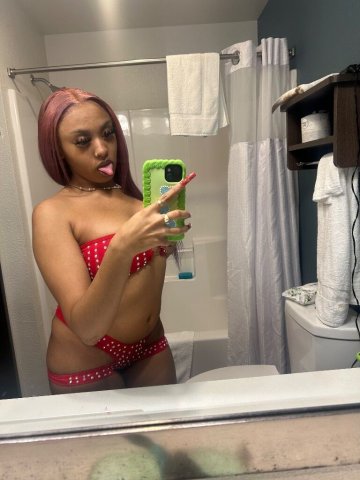 QV Incall Special — 2 Girl Experience - 1