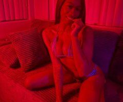 QV Incall Special — 2 Girl Experience - Image 5