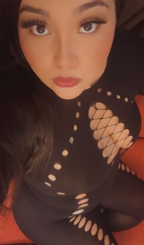 Tacoma, WA Latina Female Escort — Nuru Massage & Dom Sessions (24) - 1