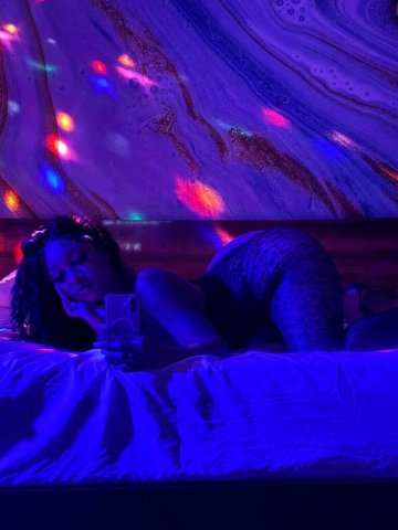 Denton, Texas Mixed Mami — Facetime, Incalls & Outcalls - 1