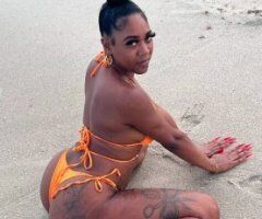 Slim Assssss — 30 (One Night Only) Female Escort - Image 2