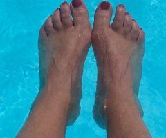Clarksville, TN Fun Sized — Female Escort - Image 2