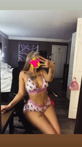 San Antonio TX Threesome-Friendly Lap Dances & VIP Couples - 1