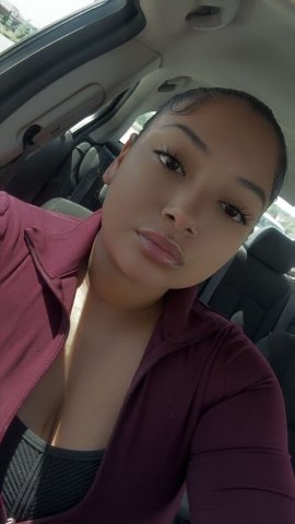 Wynter — Graceful female escort for social events in Mankato - 1