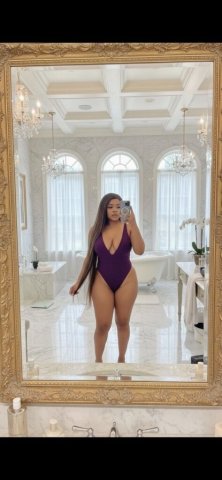 Chicago IL Evening Special Female Escort — Incall Only, Fetish Friendly - 1