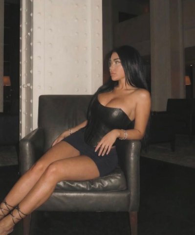 Fun Size Latina (27) — Sacramento Escort - 1