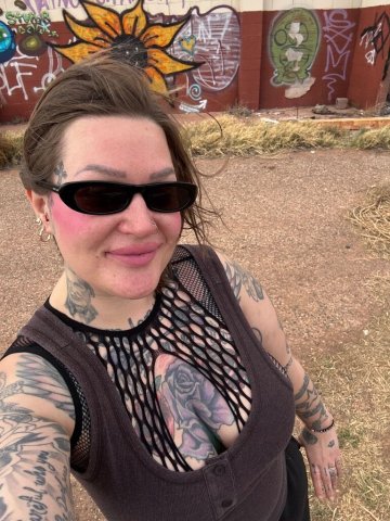 Northern Michigan Petite Female Escort — Incall & Outcall - 1