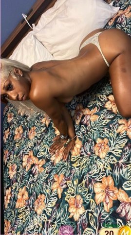 Miami Female Escort — wet/wet face time shows, incalls & outcalls - 1