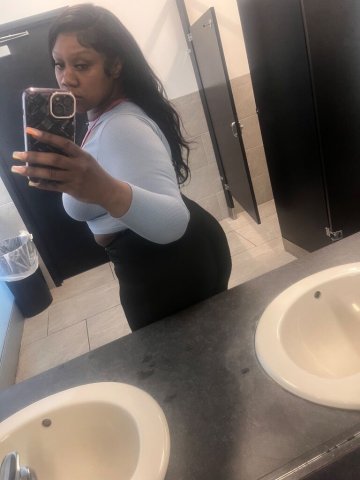 Clarksville TN Female Escort — Rainy meetups & throat goddess - 1