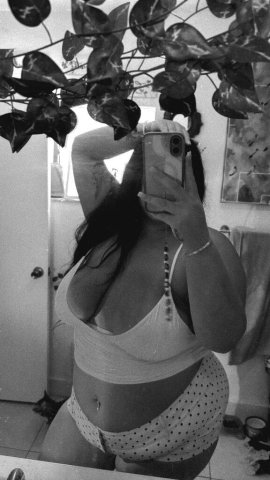 Orlando, FL Female Escort — QV Specials (Outcall with Deposit) - 1