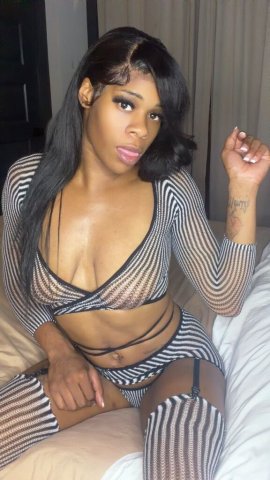 Innocent Chocolate & Cum Turn Me Out — Pretty Skim Petite Escort (Birmingham) - 1
