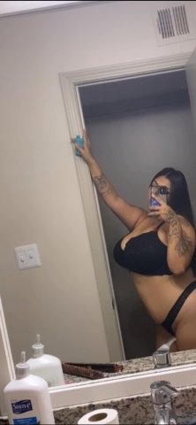 Fetish Latina Mami — Live FT Shows, 2 Girl + Solo (San Diego) - 1
