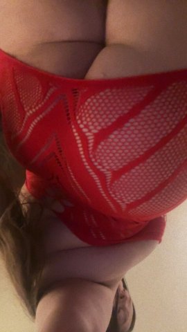San Fernando Valley Big Tits BBJ & Oral — Serious Inquiries Only - 1