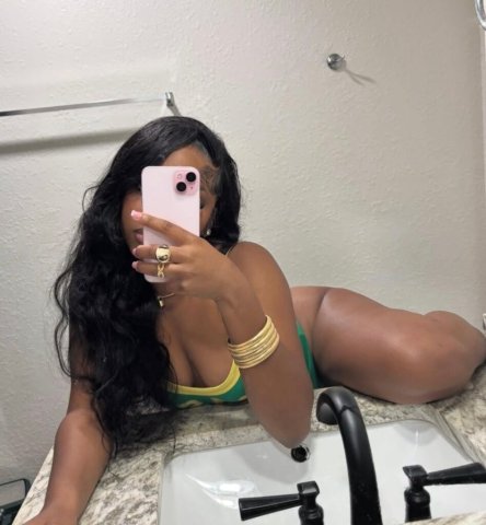West Palm Beach Female Escort — Incall & Outcall with Deposit - 1