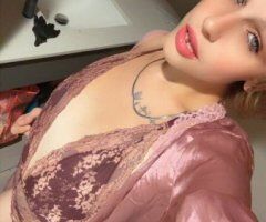 Fort Worth Luxury Female Escort — Brunette, thicc - Image 3